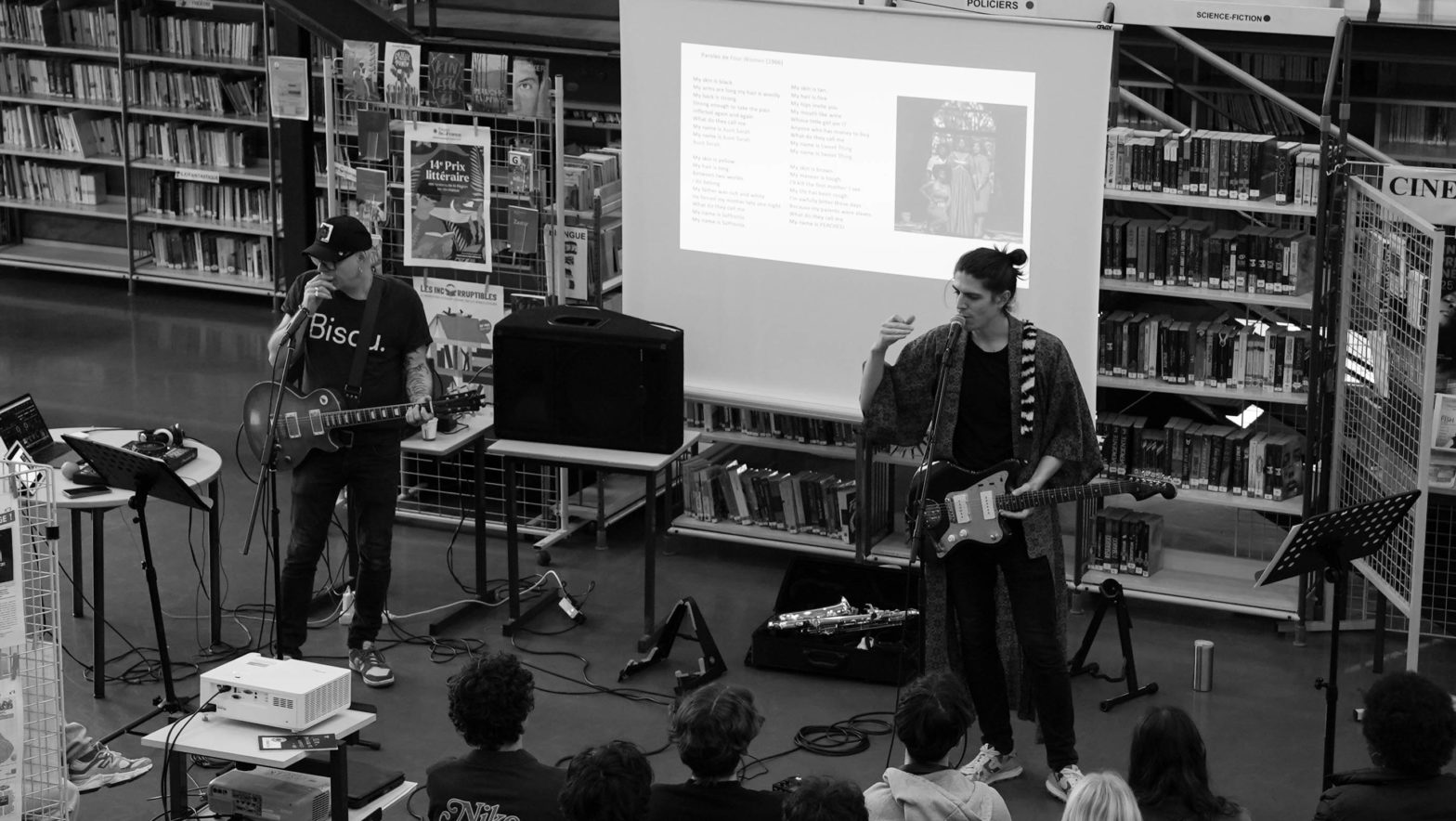 Mélomanes ! : la conférence chantée « Coups et blessures » en tournée dans toute l’Île-de-France
