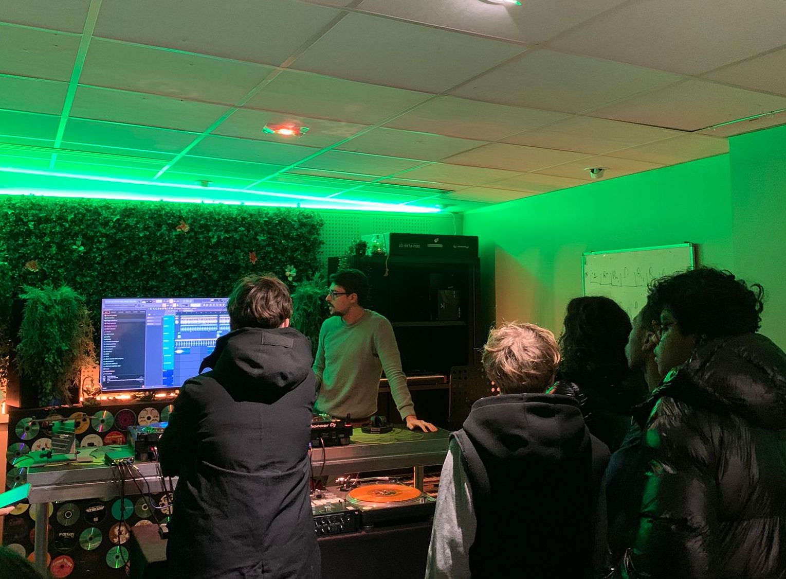 À la MECS Gagny 1, la musique s’installe durablement dans le quotidien des jeunes !